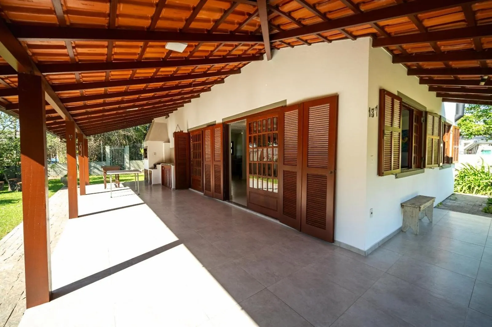 Сasa de vacaciones 3 Quartos, 6 Pessoas, 600M Da Praia, Churrasqueira, Lareira Florianópolis